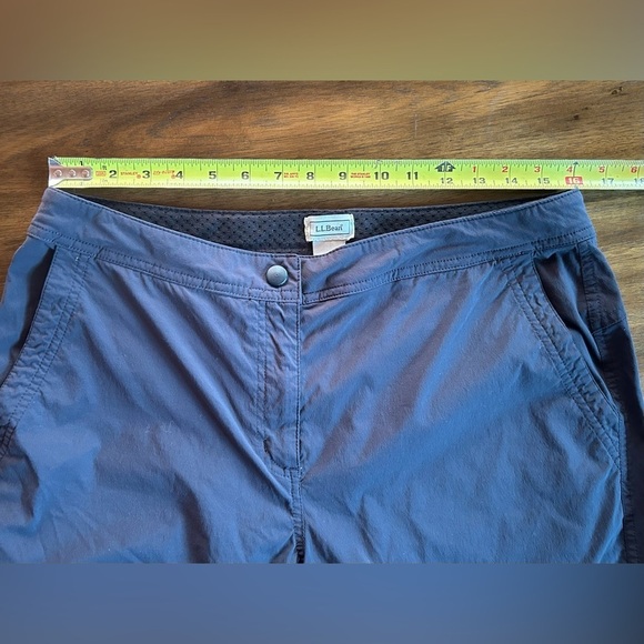 LL Bean Hiking/Outdoor Capri Pants Size 12 Reg. - Picture 6 of 7